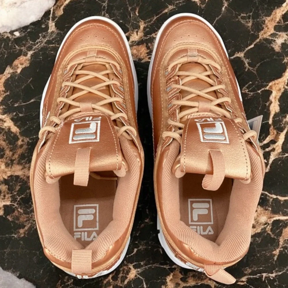 Fila Disruptor 2 Premium Metallic Rose Gold Women's Shoes Sneaker Size 9.5 - Picture 5 of 11